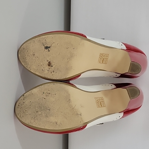 ARCHIE'S 1950 Style Red and white Vintage Heels - Picture 17 of 17